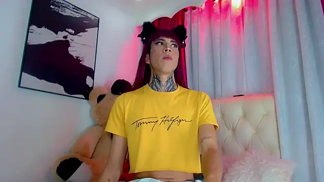 Julia Bulette1 online show from 02/03/26, 06:40