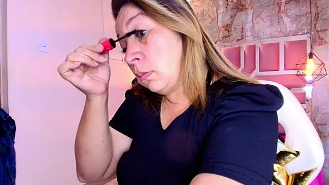 MaylinRosse  online show from 04/11/26, 06:56