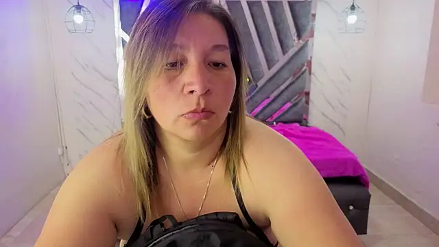 MaylinRosse  online show from 05/09/26, 07:19