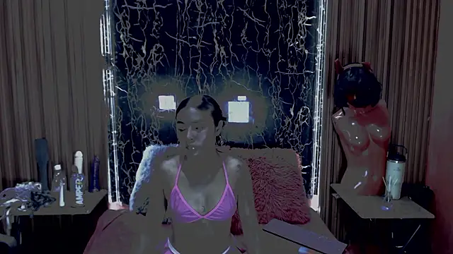 MadelinPaterson online show from 02/13/26, 07:54