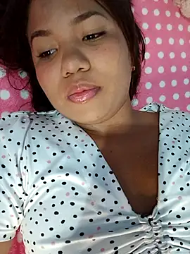 little onixx online show from 12/03/25, 11:52