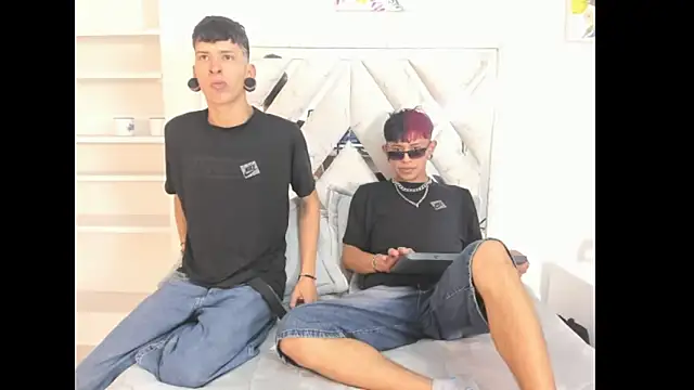 DemianSalvatore online show from 09/30/25, 12:43