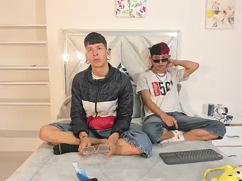 DemianSalvatore online show from 10/07/25, 05:32