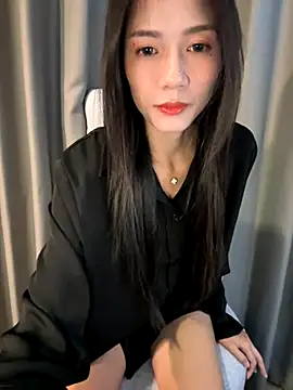 Snapshot of sunasianangel chatting on 10/22/25, 04:40 sunasianangel online show from 10/22/25, 04:40