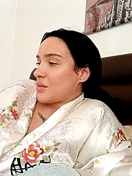 mariabloom9 online show from 10/17/25, 09:45