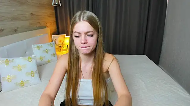 Alisa Glamour online show from 10/14/25, 12:17