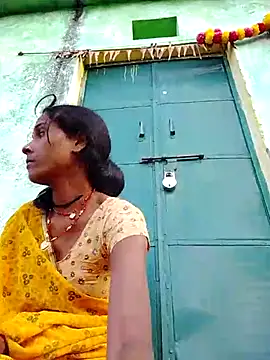 Hot reshmaji online show from 12/15/25, 11:14