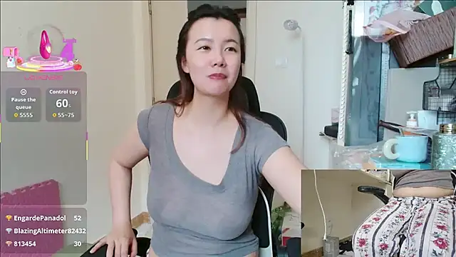 sallycui online show from 06/18/26, 01:06