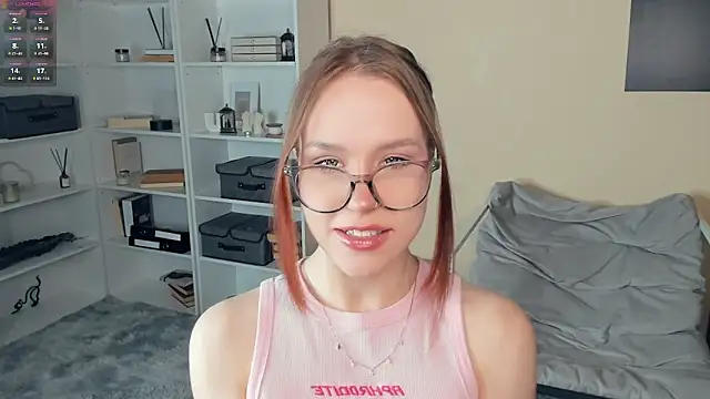 MaliaBourraine online show from 03/03/26, 07:36