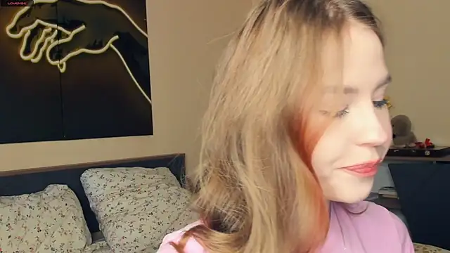 MaliaBourraine online show from 03/30/26, 07:09