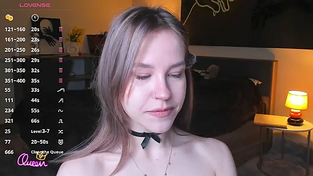 Snapshot of MaliaBourraine chatting on 06/27/26, 07:24 MaliaBourraine online show from 06/27/26, 07:24