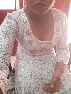 pari rani7 online show from 02/27/26, 03:39