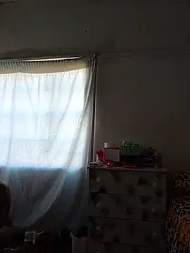 BubblyBeautiful online show from 06/15/26, 06:59