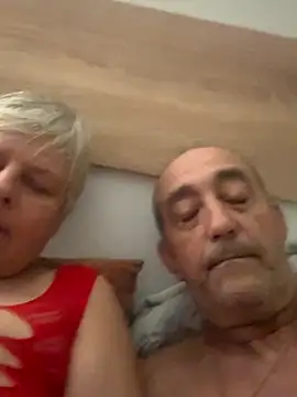 Snapshot of VyC7564 chatting on 10/22/25, 01:17 VyC7564 online show from 10/22/25, 01:17