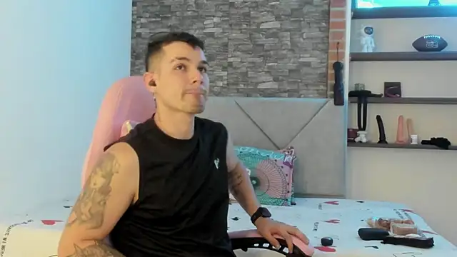 BooyHott  online show from 01/15/26, 07:17