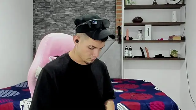 BooyHott  online show from 02/26/26, 07:24