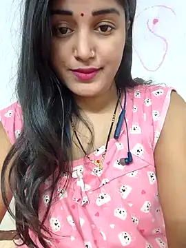 suzika  online show from 11/08/25, 09:13