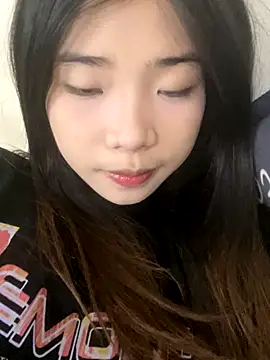 -Tania- online show from 10/28/25, 09:02