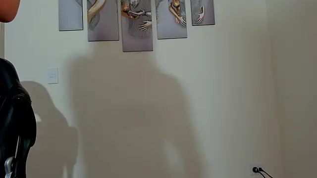 KAYLA BATISTA  online show from 03/31/26, 09:48