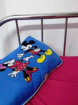 phuongxinhxan online show from 11/03/25, 04:36