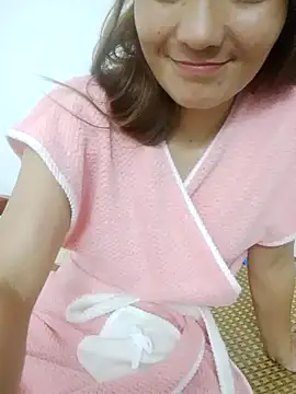 phuongxinhxan online show from 11/14/25, 01:43