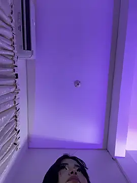 Mericute  online show from 04/17/26, 12:24