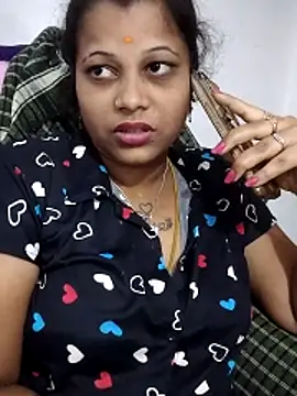 sweetqueen143 online show from 05/16/26, 12:29
