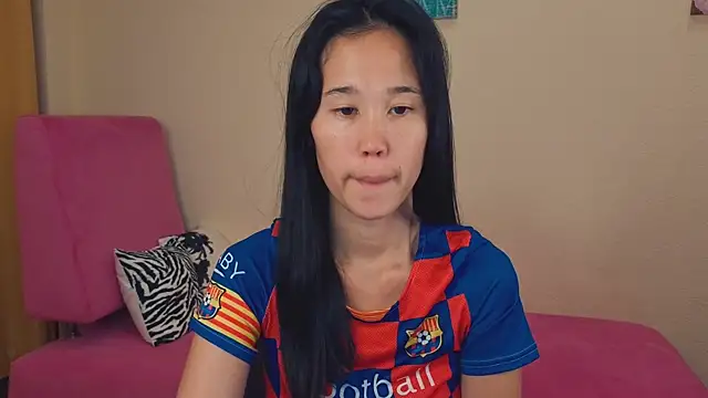 Reina  chan online show from 05/30/26, 09:45