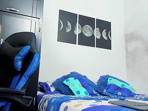 Snapshot of jey_cox23 chatting on 10/27/25, 12:31 jey cox23 online show from 10/27/25, 12:31