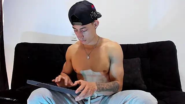 jey cox23 online show from 02/04/26, 12:00