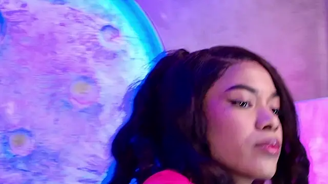 Snapshot of Stellaciel_ chatting on 09/27/25, 10:37 Stellaciel online show from 09/27/25, 10:37