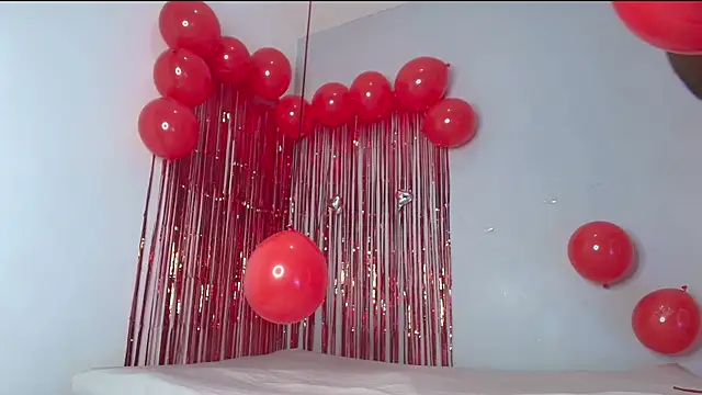 CarolinaGomez  online show from 02/12/26, 07:42