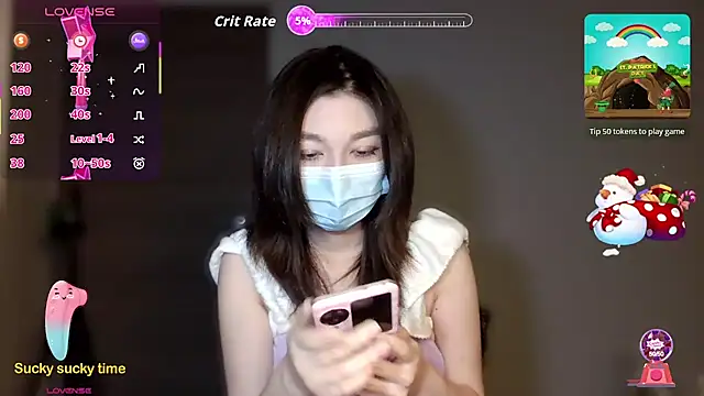 Snapshot of fioralba chatting on 11/24/25, 06:40 fioralba online show from 11/24/25, 06:40