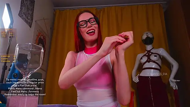 Giantess Eva online show from 11/22/25, 06:40