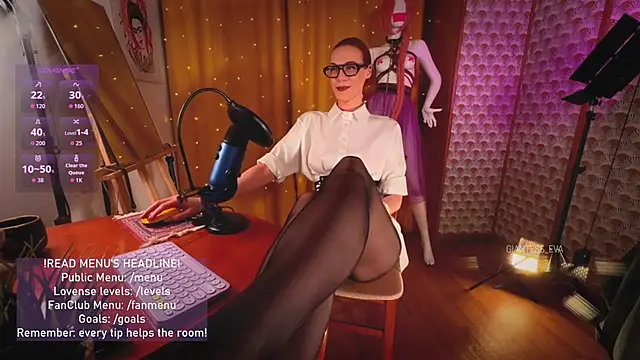 Giantess Eva online show from 05/15/26, 06:26
