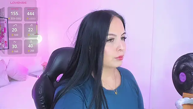 camiladuke7 online show from 06/15/26, 11:12