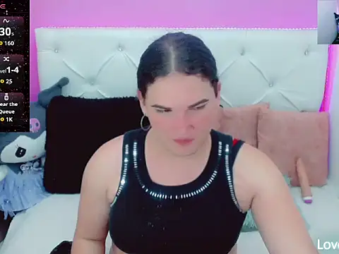 x daniiela x online show from 10/24/25, 07:32