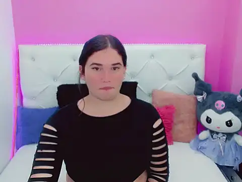 x daniiela x online show from 11/04/25, 08:19