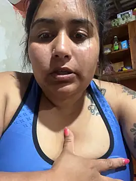 Snapshot of Ayee23-3 chatting on 09/19/25, 02:13 Ayee23-3 online show from 09/19/25, 02:13