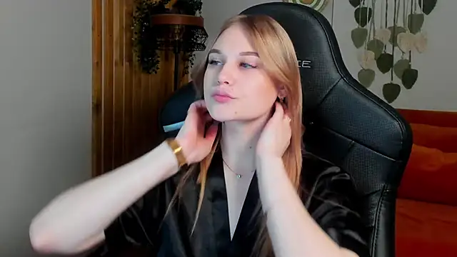 AriaWell online show from 10/30/25, 06:30