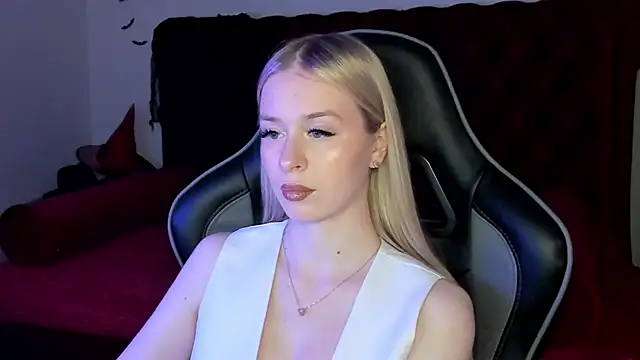 MiaGraces online show from 11/06/25, 06:20