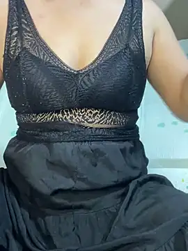 Min-sexy01 online show from 11/08/25, 03:45