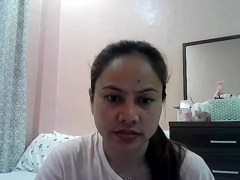 Amarrahlyn online show from 11/12/25, 09:58