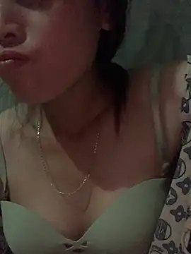 Halyy xx online show from 10/19/25, 11:55