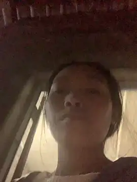 Halyy xx online show from 10/24/25, 10:00