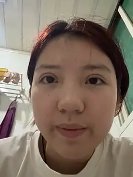 Snapshot of uiui521 chatting on 10/02/25, 03:52 uiui521 online show from 10/02/25, 03:52