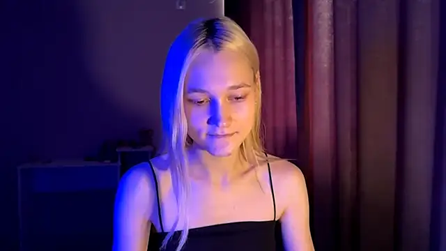 TwinedPeril online show from 11/20/25, 07:19