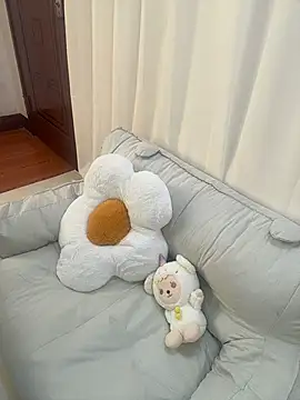 AZ37866 online show from 10/17/25, 02:48