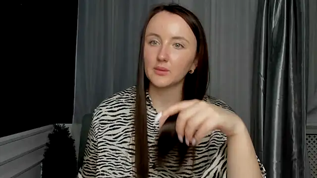 LilaWinks online show from 10/18/25, 12:17