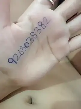 JassiKumari02 online show from 10/21/25, 06:19